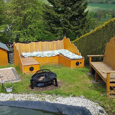 Konigswalde Waldhufenidyll Koenigswalde Im Erzgebirge 아파트 외부 사진